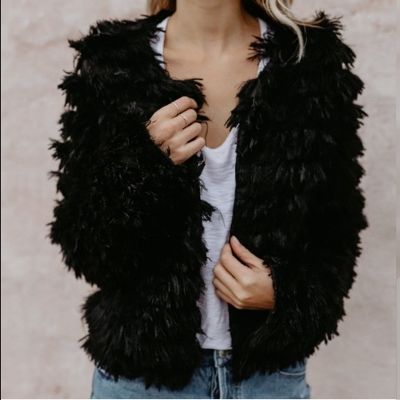 Fluffy Vegan Fur Jacket - Picture 4 of 4